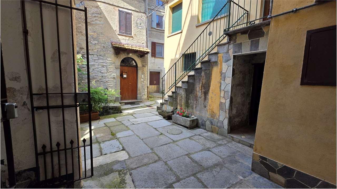 Vendita vendita, Moltrasio foto