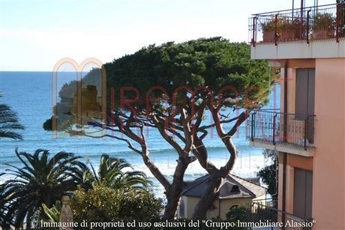 Affitto Appartamento, Alassio foto