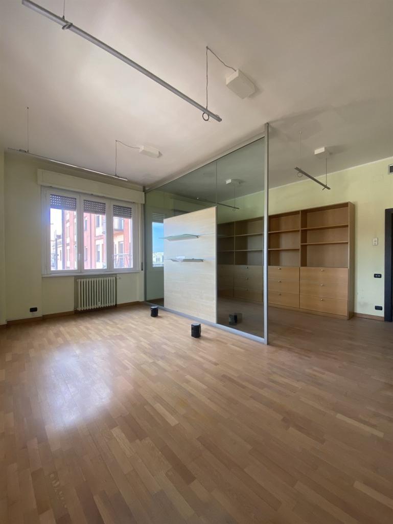 Affitto Ufficio, Milano foto