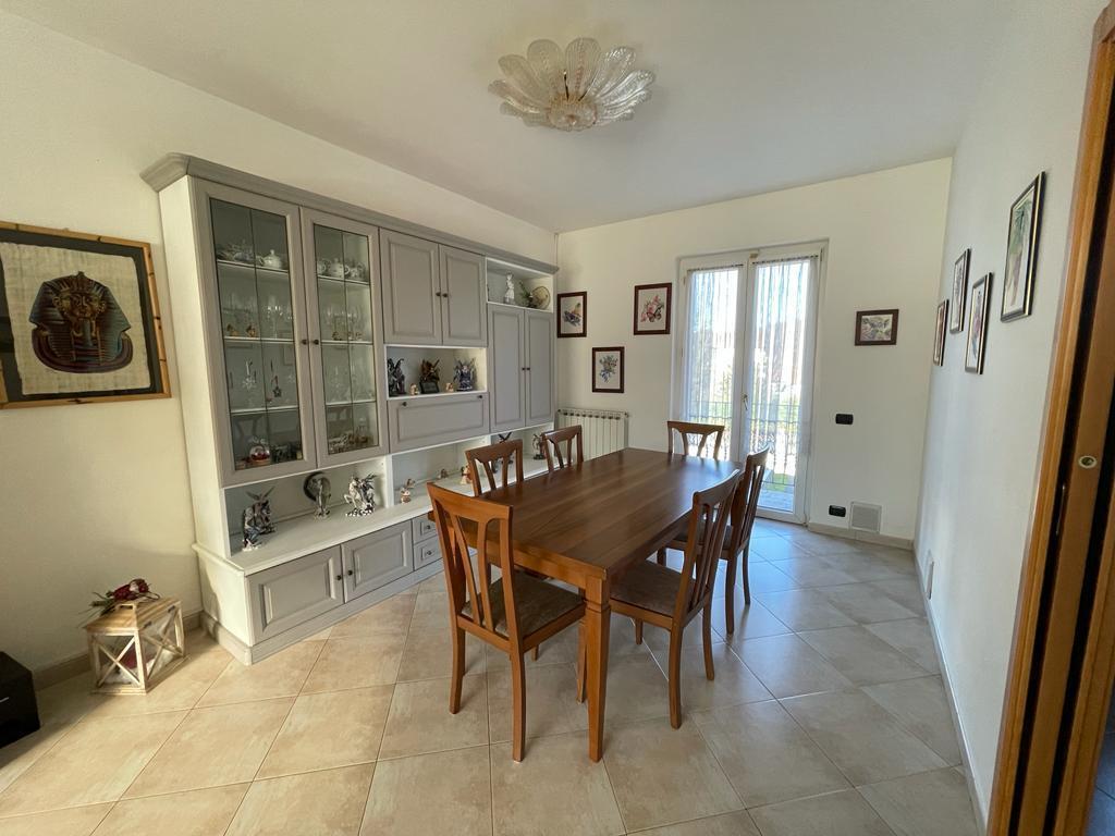 Venta Casas, Aulla foto