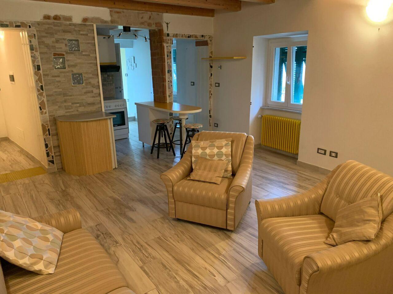 Verkauf Vier zimmer, Aulla foto