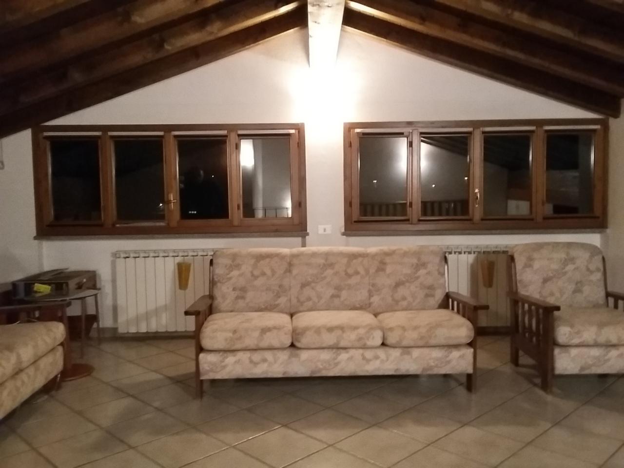 Mieten Trivani, Somma Lombardo foto