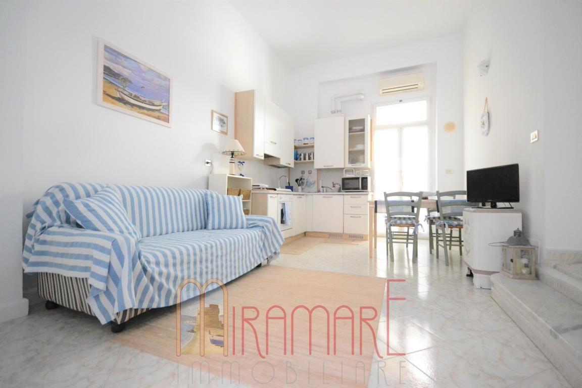 Affitto Appartamento, Alassio foto