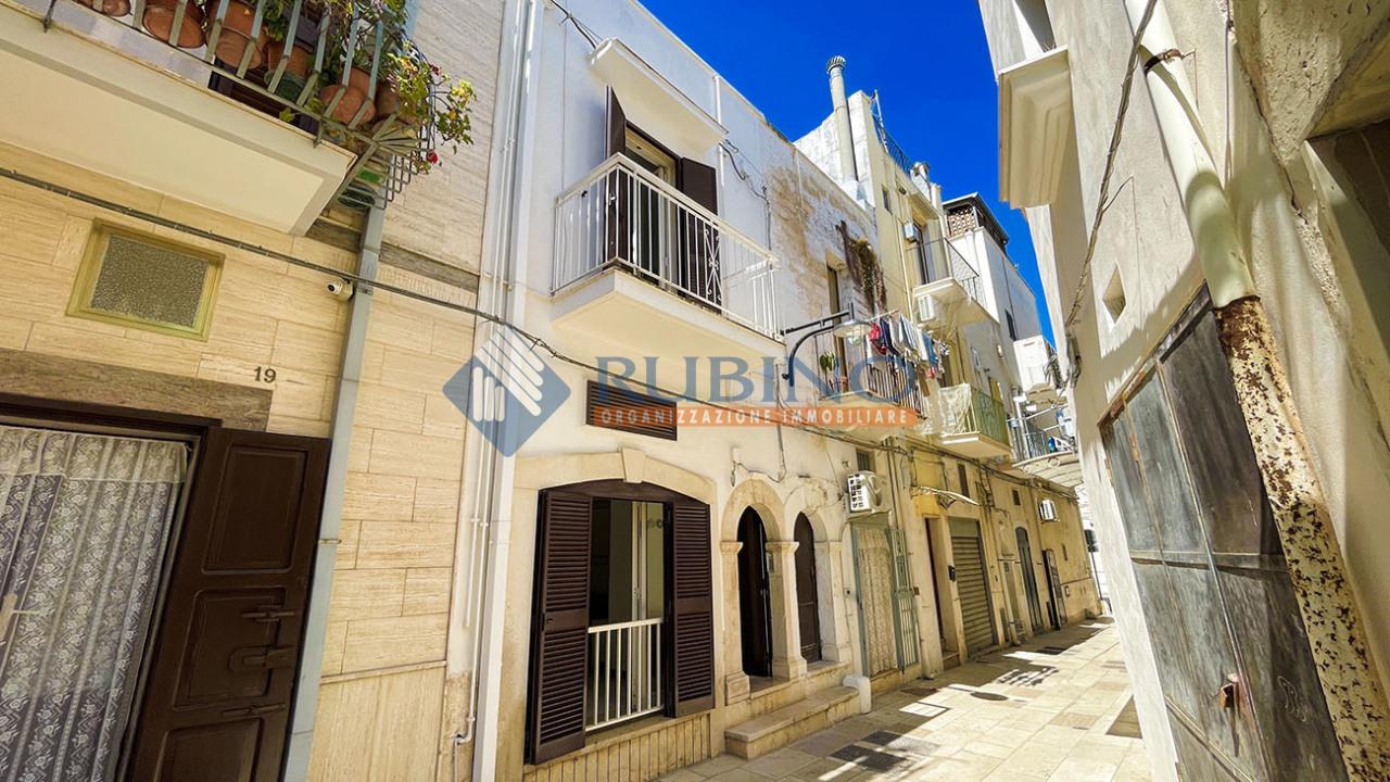 casa indipendente in vendita a Mola di Bari