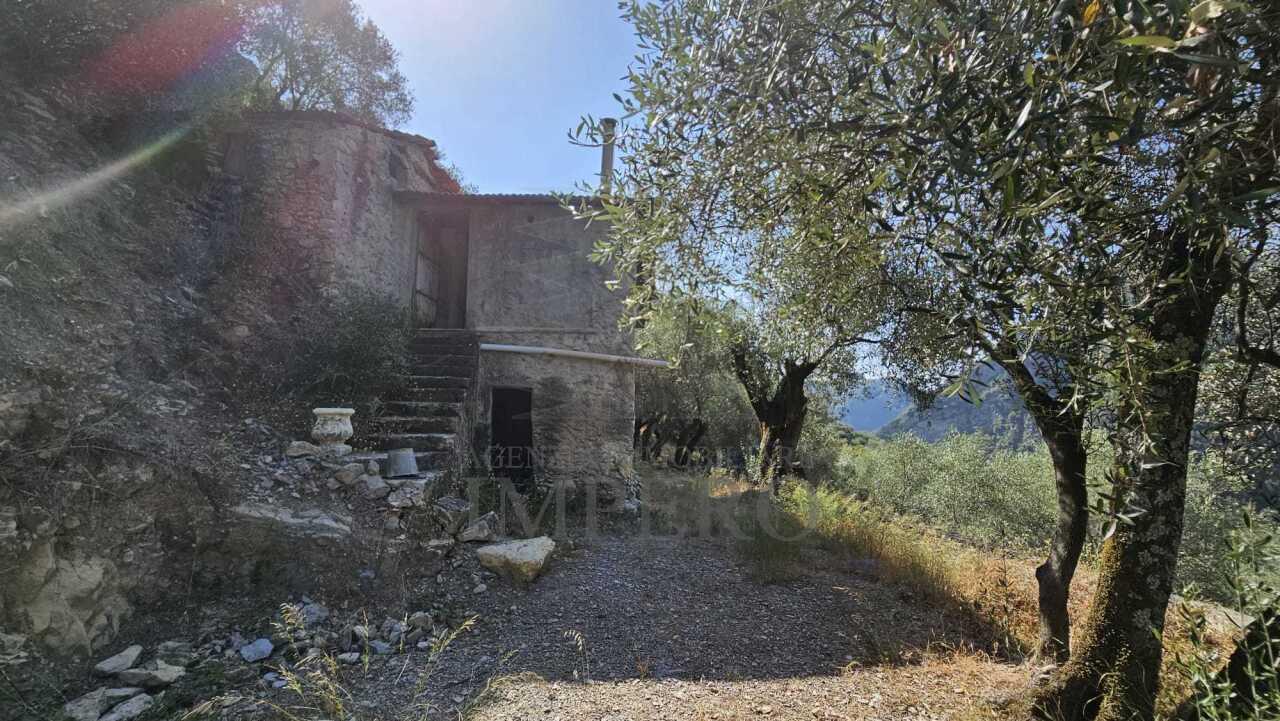 Verkauf Trivani, Airole foto