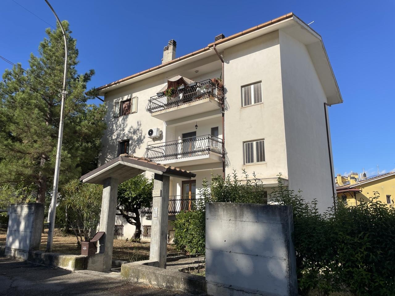 Vendita Eptavani, San Valentino in Abruzzo Citeriore foto