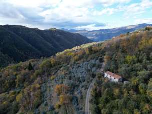 Verkauf Zwei zimmer, Castel Vittorio Verkauf Zwei zimmer, Castel Vittorio