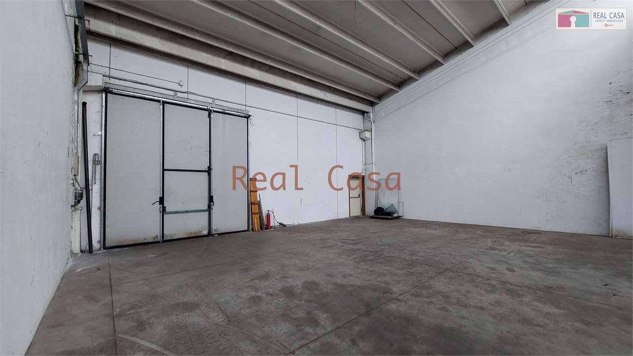 Verkauf vendita, Modena foto