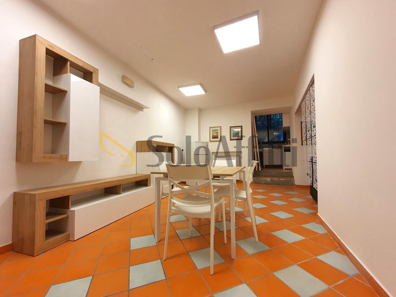 Renta Dos habitaciones, Catanzaro foto