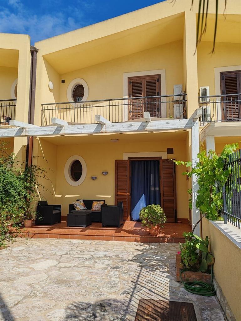 Vendita Villa a schiera, Valderice foto