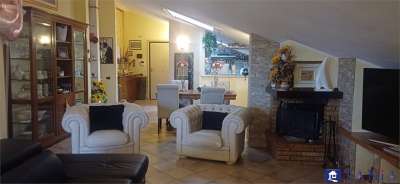 Venta Cuatro habitaciones, Carrara Venta Cuatro habitaciones, Carrara