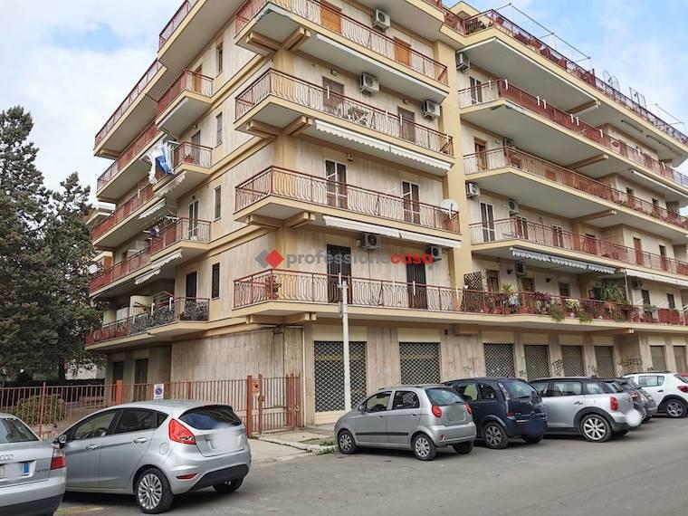 Vendita Negozio, Foggia foto