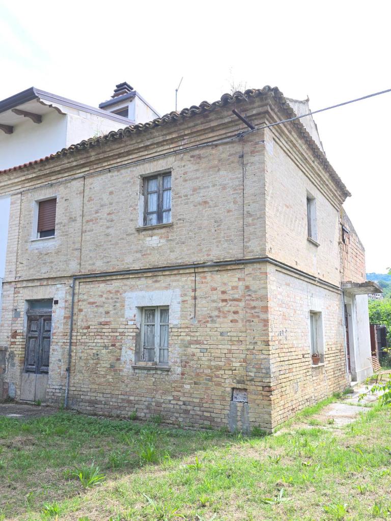 Vendita Casa indipendente, Chieti foto