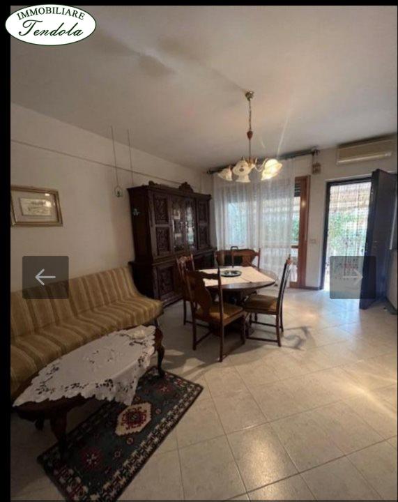 Venta Cuatro habitaciones, Fosdinovo foto