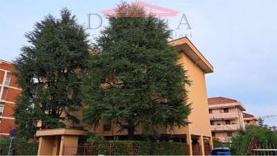 Verkauf vendita, Monza Verkauf vendita, Monza