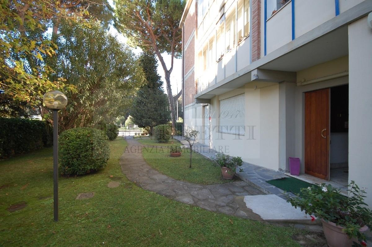 appartamento in vendita a Viareggio