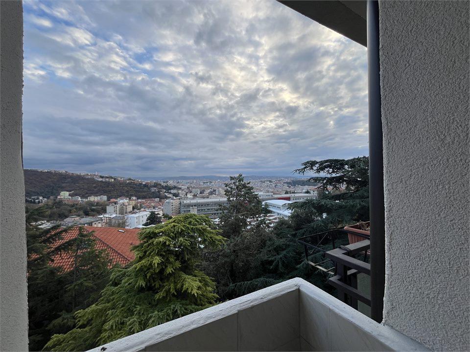 Mieten Vier zimmer, Trieste foto