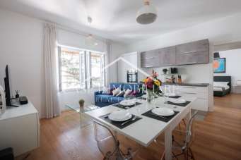 Verkauf Trivani, Roma