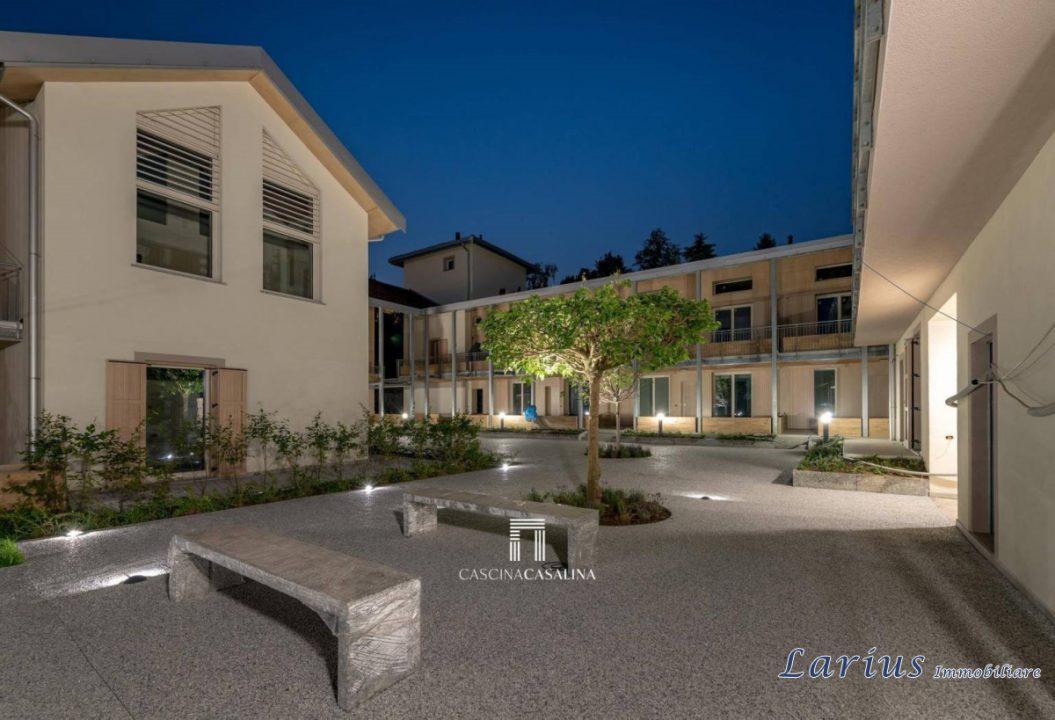 Venta Cuatro habitaciones, Erba foto