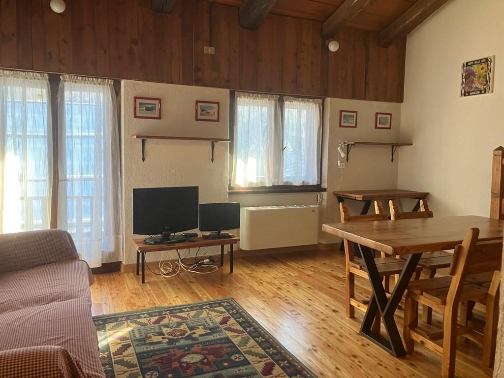 Affitto Appartamento, Cesana Torinese foto