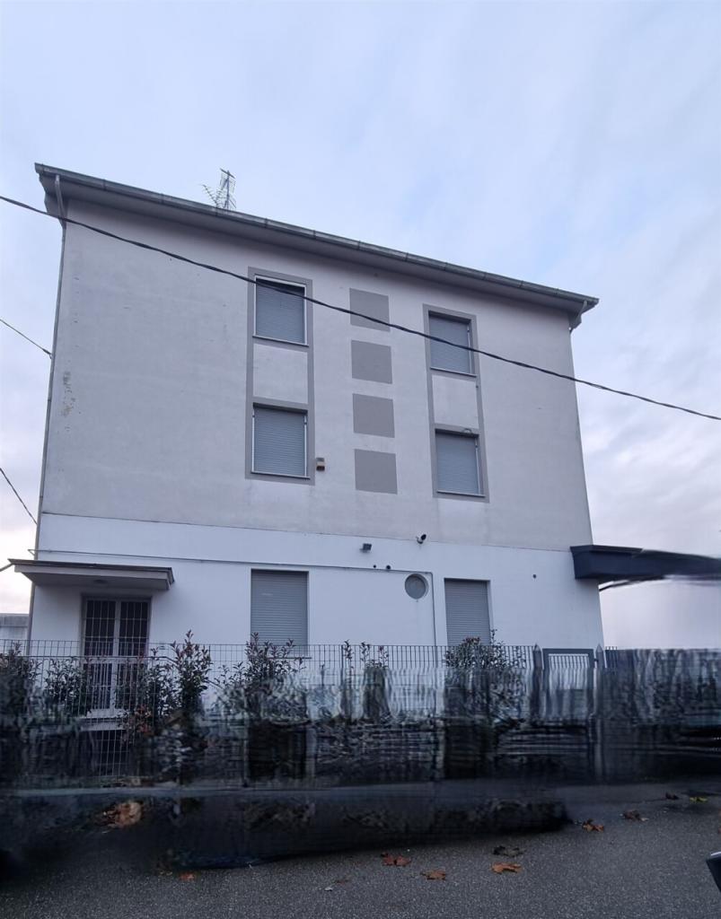 Vendita Trivani, Parma foto