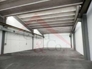 Verkauf vendita, Modena