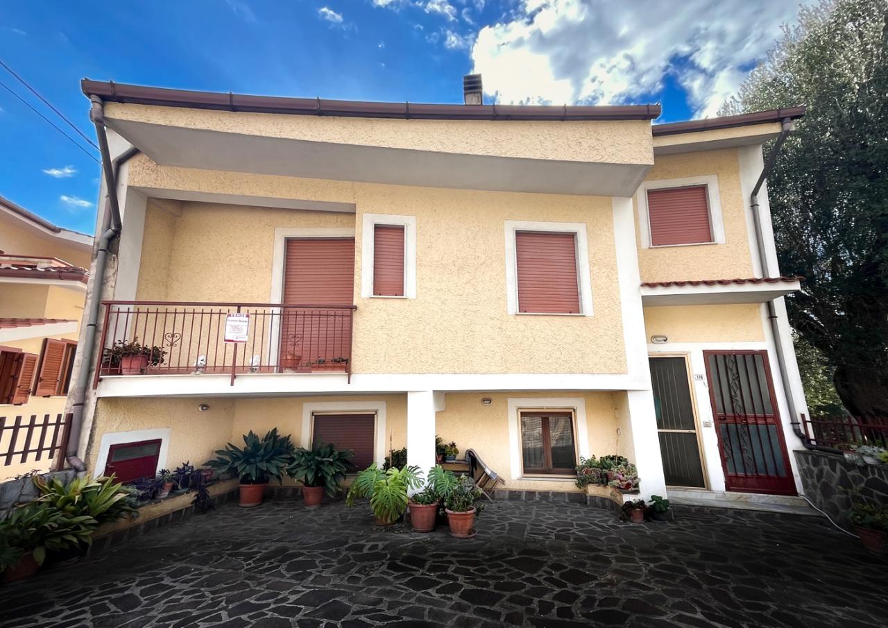 Vendita Appartamento, Torre Orsaia foto