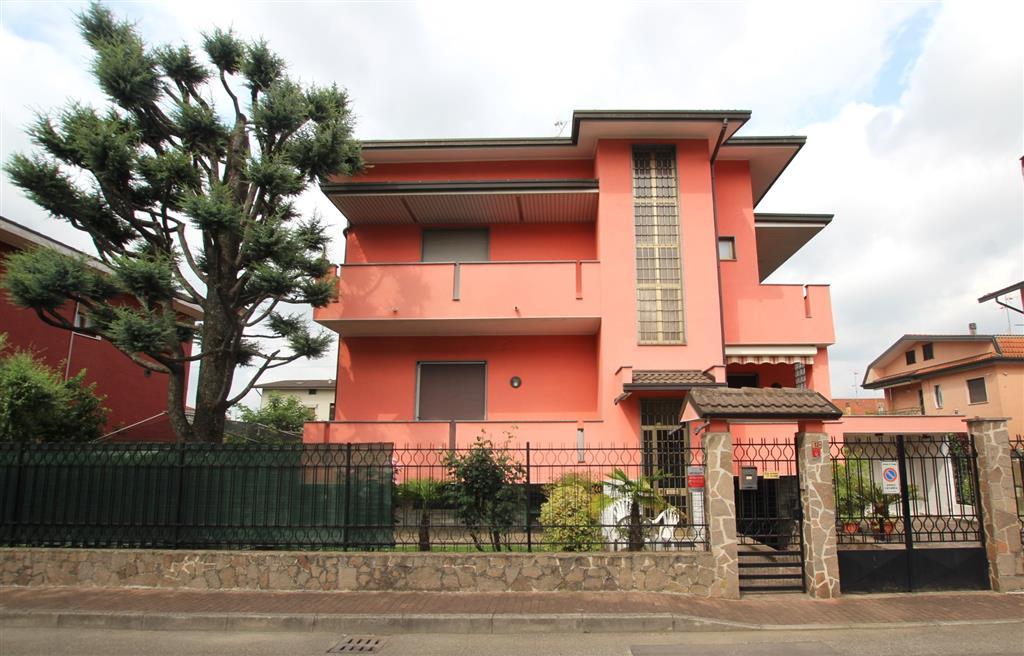 Verkauf Villa, Muggio foto