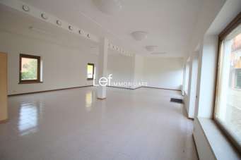 Verkauf Zimmer, Farra di Soligo Verkauf Zimmer, Farra di Soligo