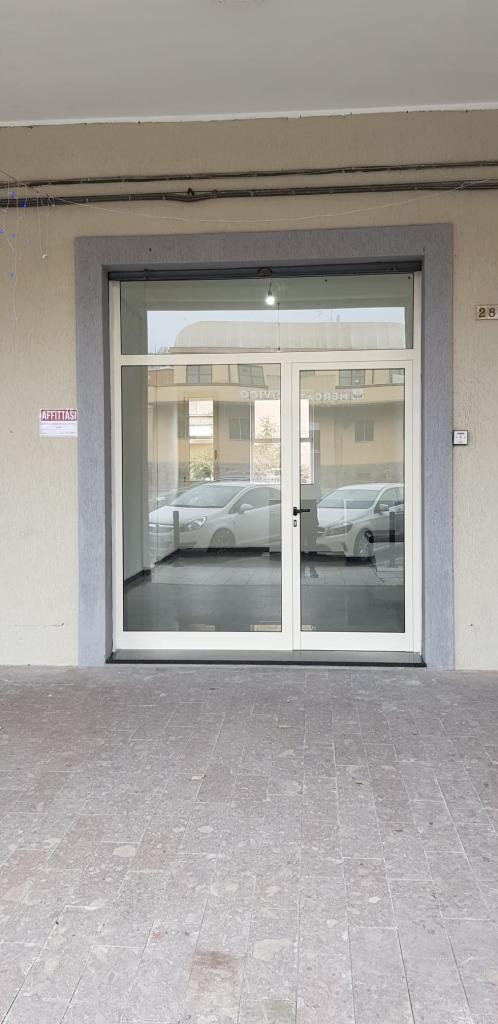 Vendita Negozio, Carbonia foto