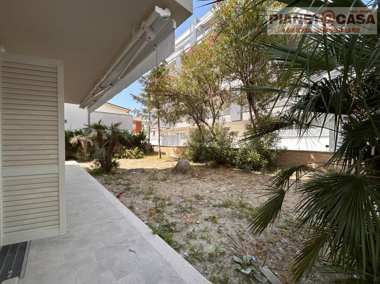 Vendita Appartamento, Alba Adriatica foto