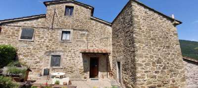 Verkauf Esavani, Rufina Verkauf Esavani, Rufina