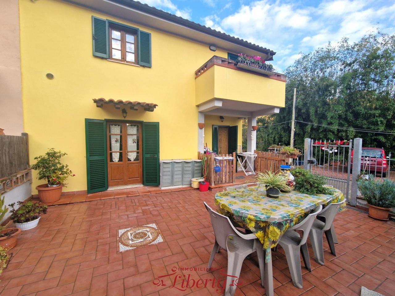 Vendita Quadrivani, Massarosa foto