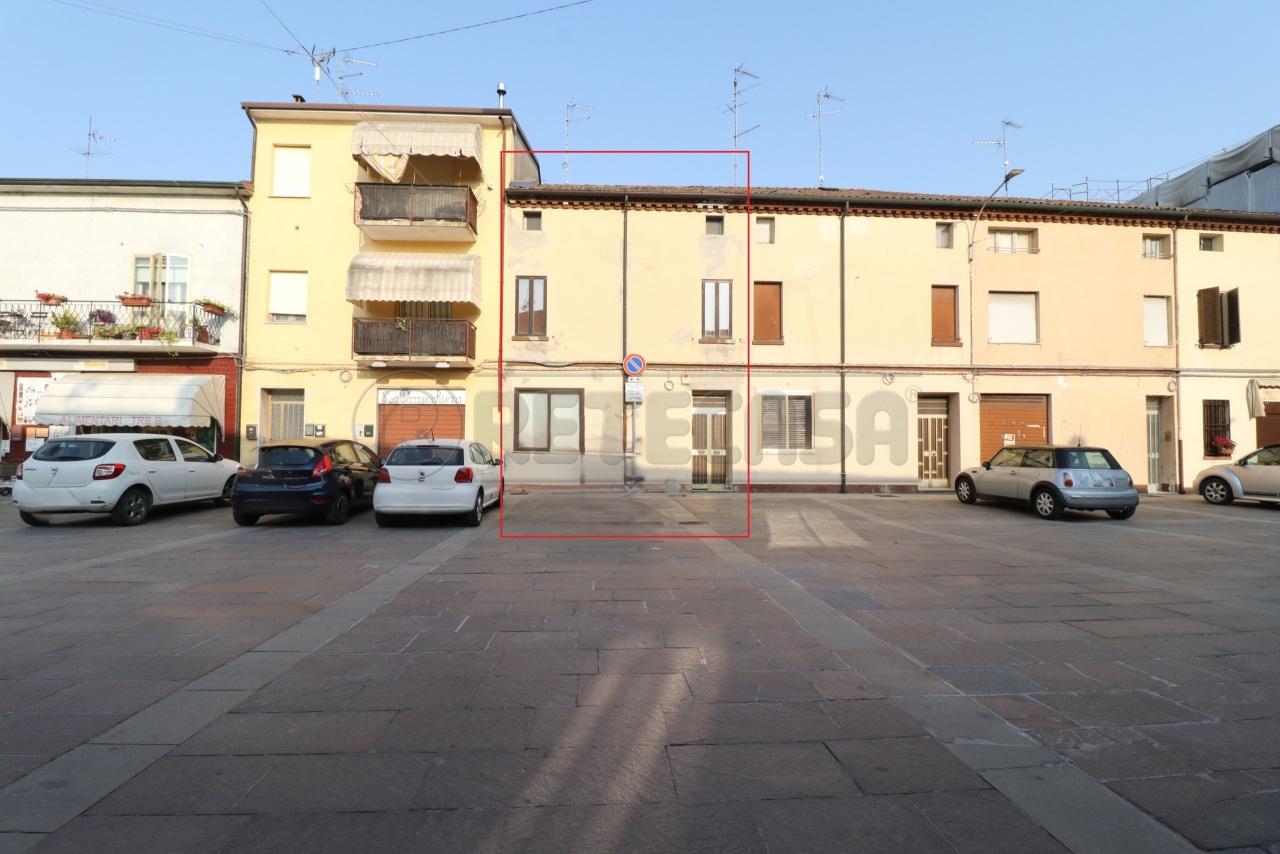 Vendita Pentavani, Bondeno foto