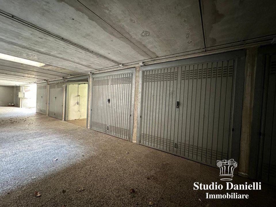 Venta Tierra, Carate Brianza foto