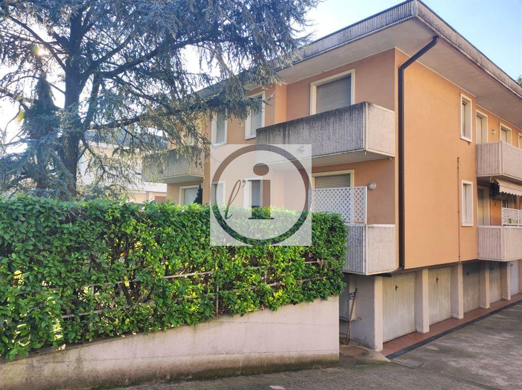 Affitto Box, Abano Terme foto