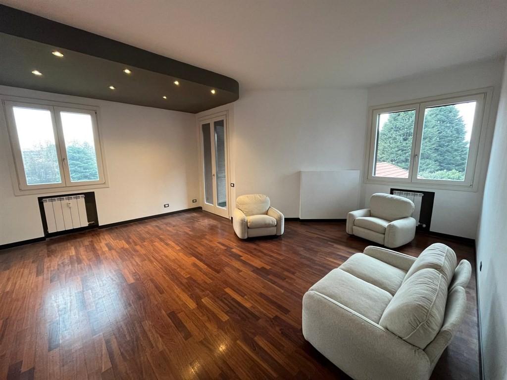 Affitto Appartamento, Monza foto