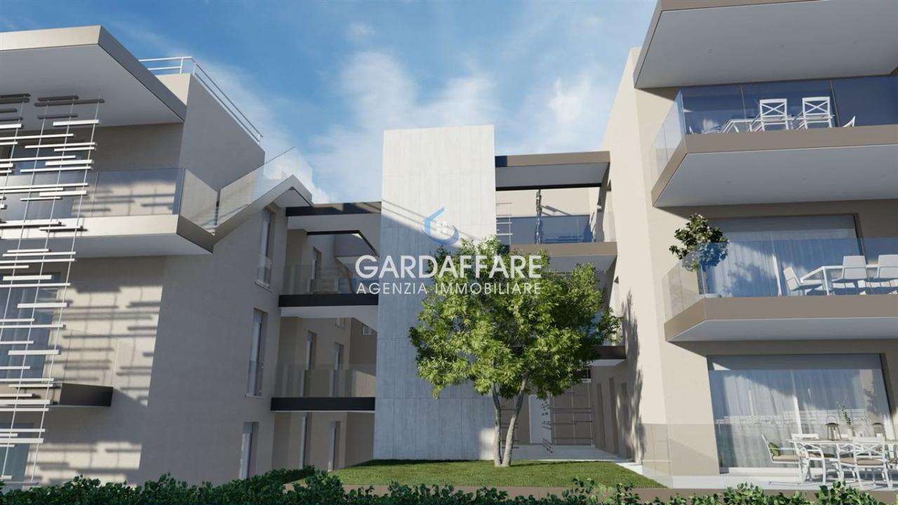Venta Appartamento, Desenzano del Garda foto