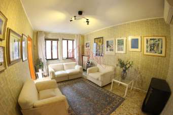 Vendita Esavani, Venezia