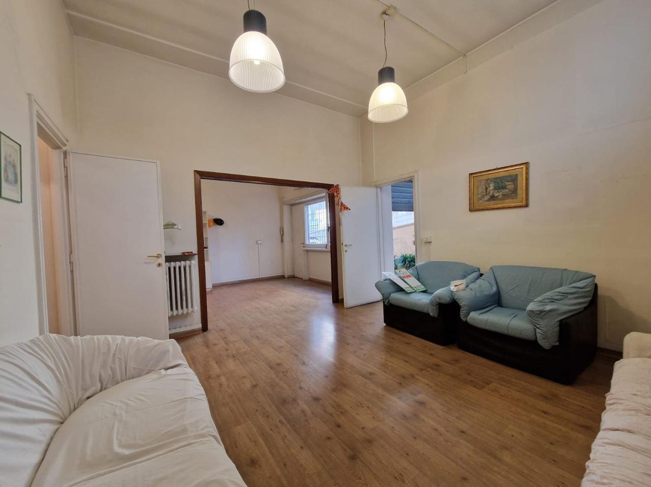 Vendita Quadrivani, Roma foto