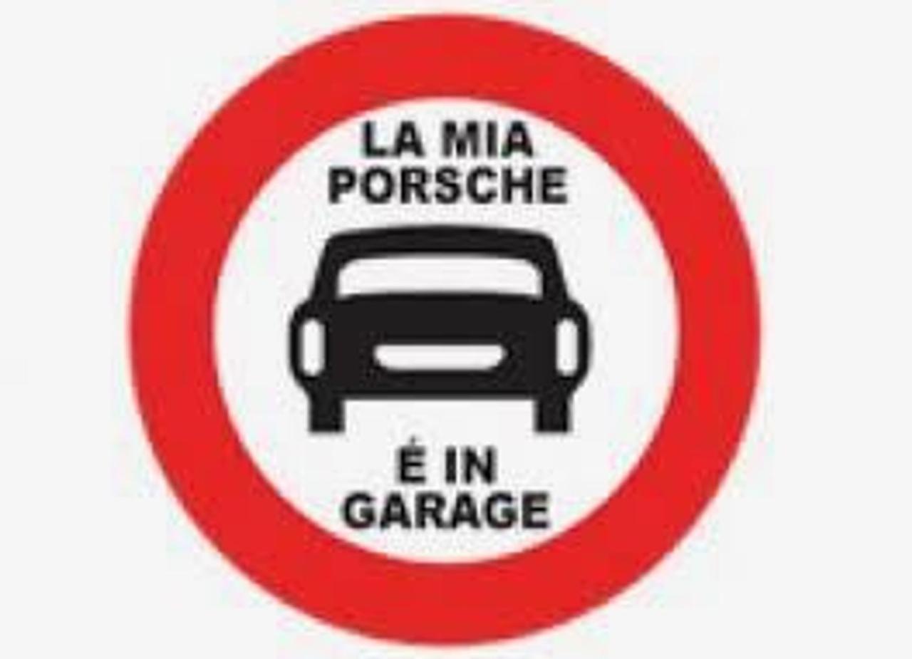 Affitto Garage e posti auto, Udine foto