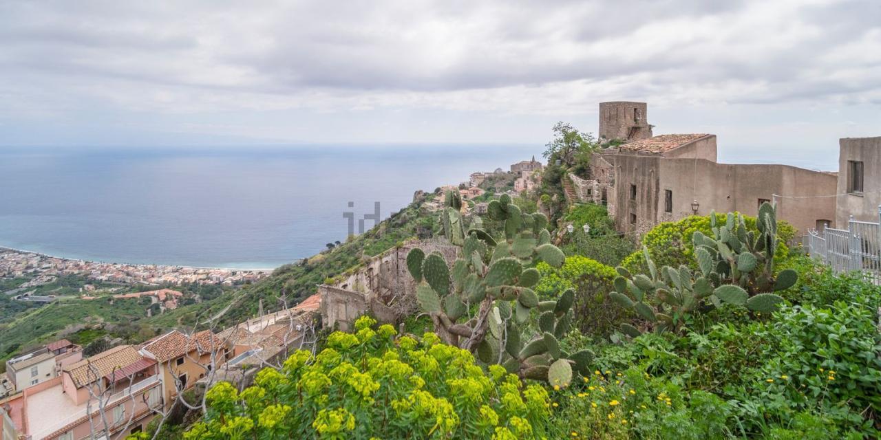 Vendita Terreni, Forza d'Agro foto