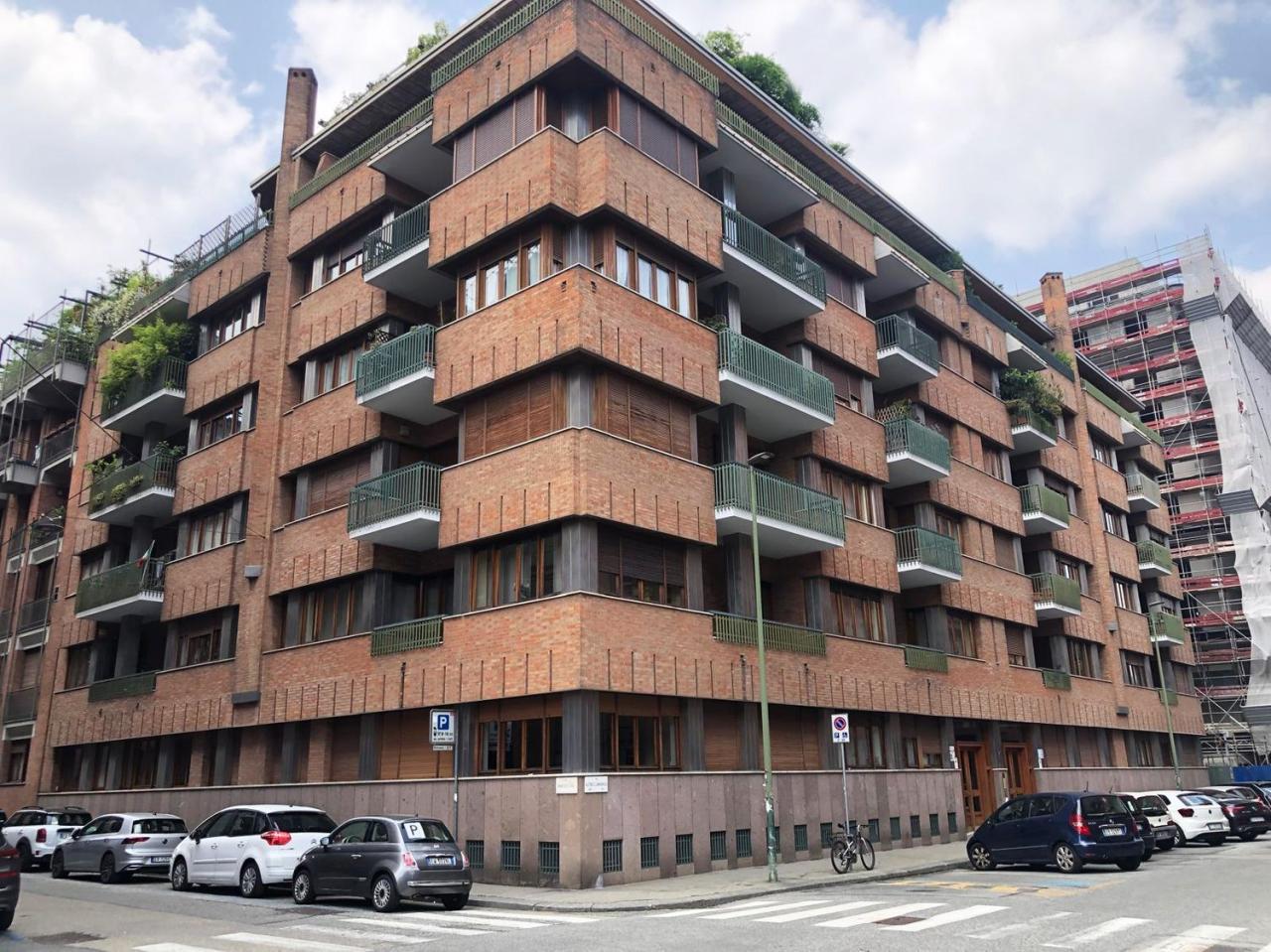 Vendita Locali commerciali, Torino foto