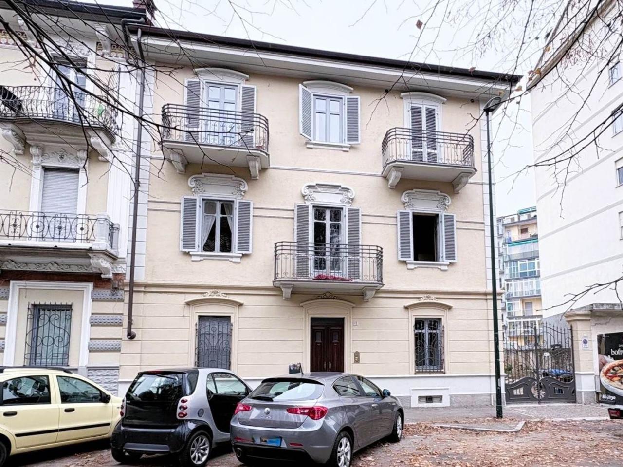 Vendita Pentavani, Chieri foto