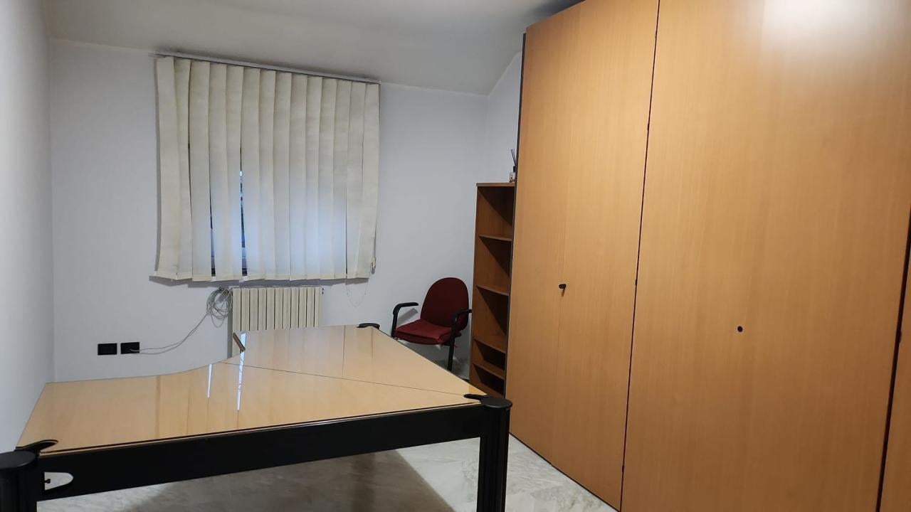 Affitto Locali commerciali, Cava de' Tirreni foto