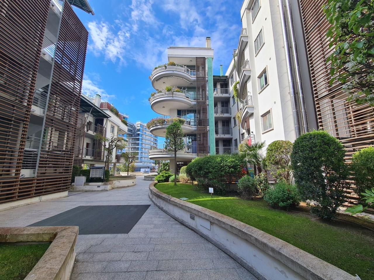 Vendita Bivani, Fiumicino foto