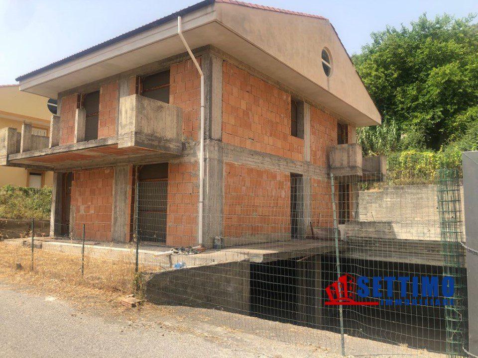 Vendita Ville, Savoca foto