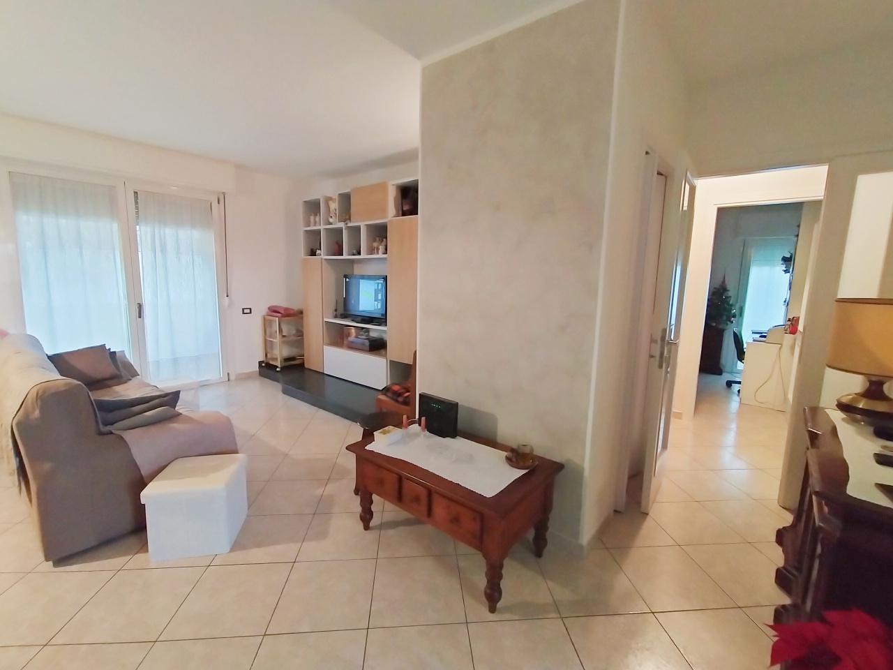 Vendita Pentavani, Follonica foto