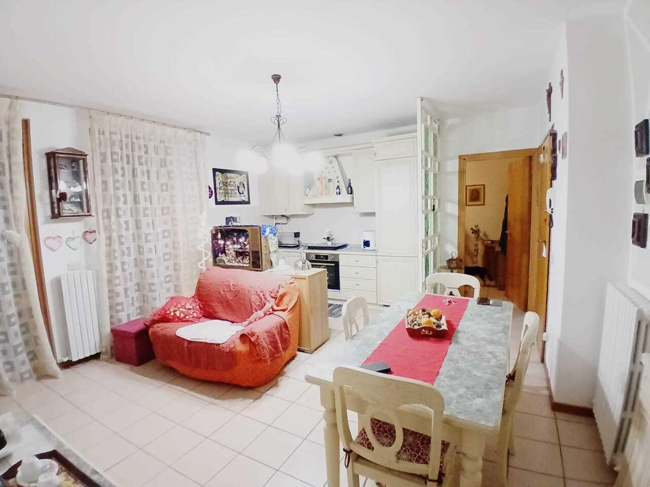 Vendita Trivani, Jesi foto