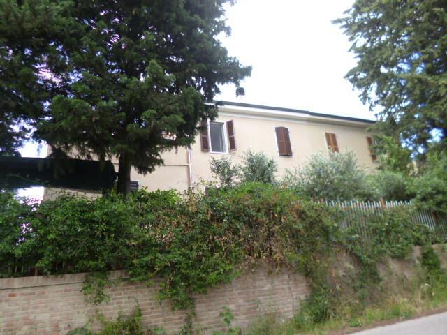 Vendita Esavani, San Marcello foto